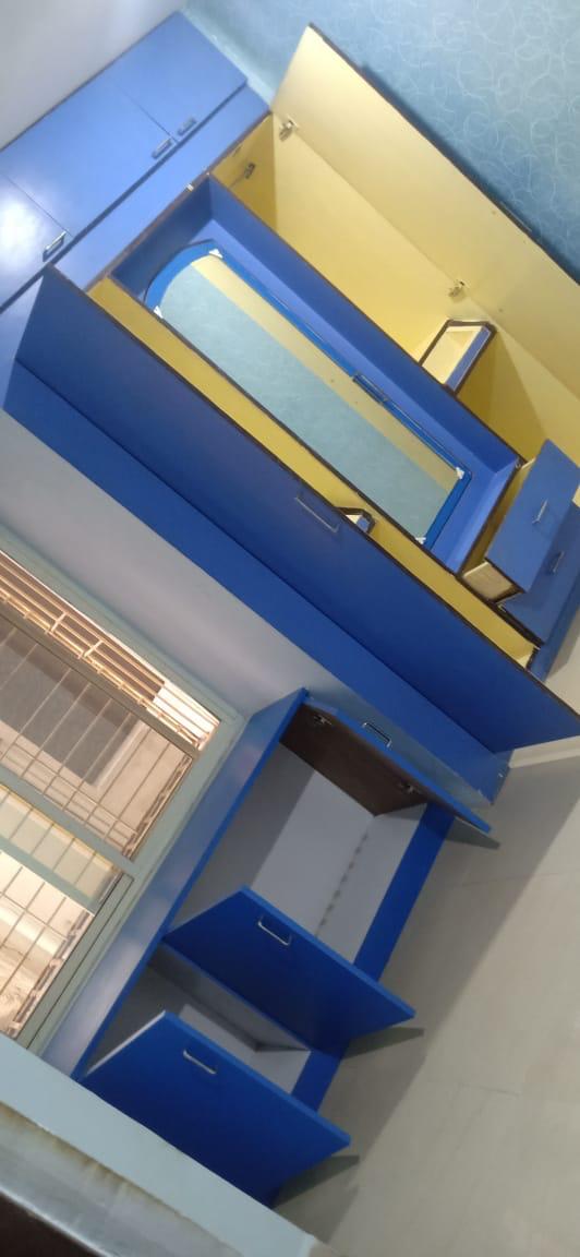 Residential complex with 2 blocks, each 5 floors